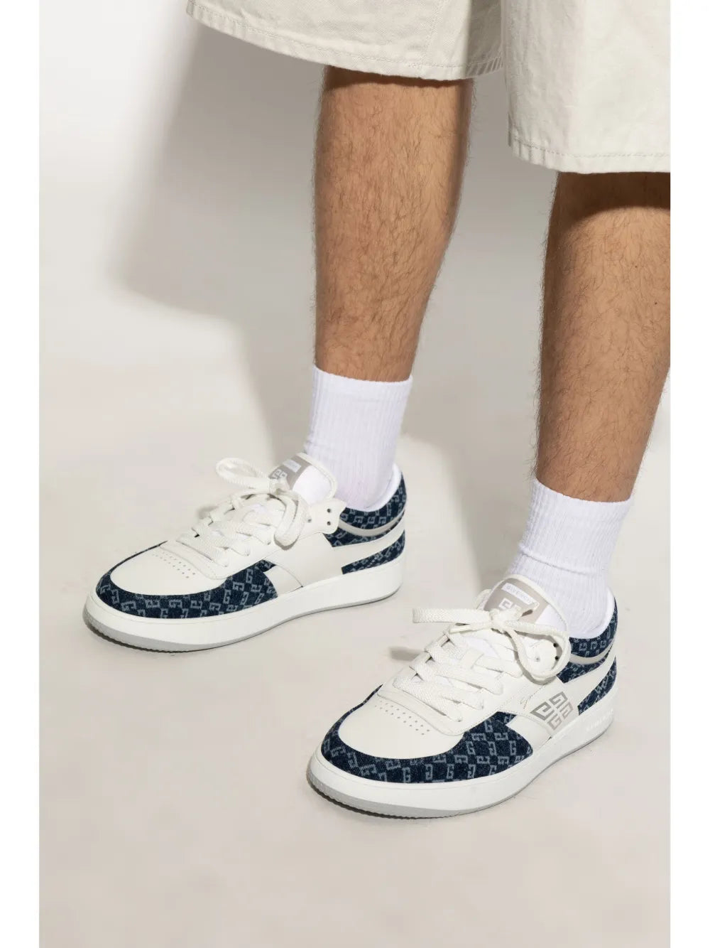 G-Move Sneakers